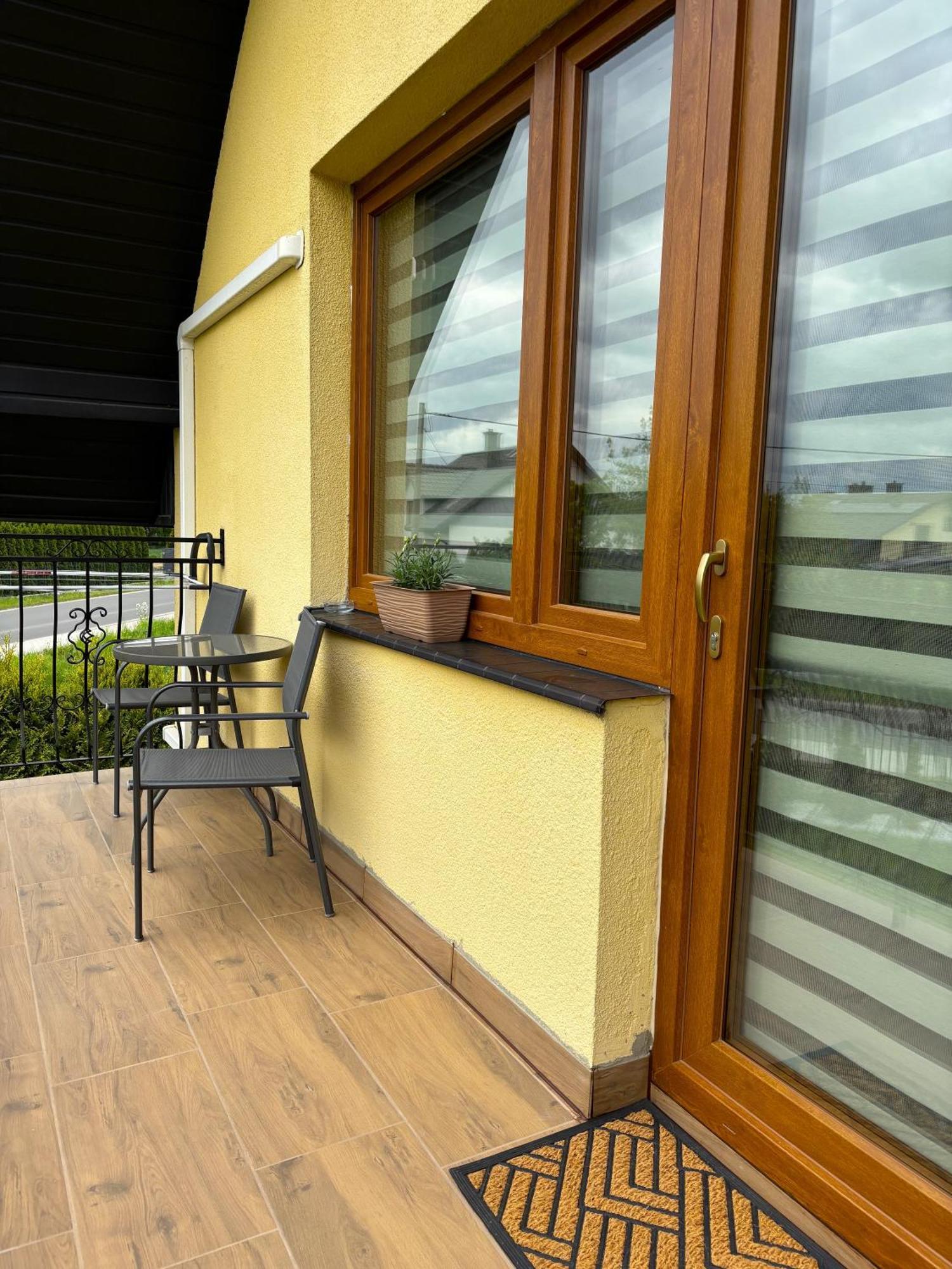 Ferienwohnung Azalia Zator Exterior foto