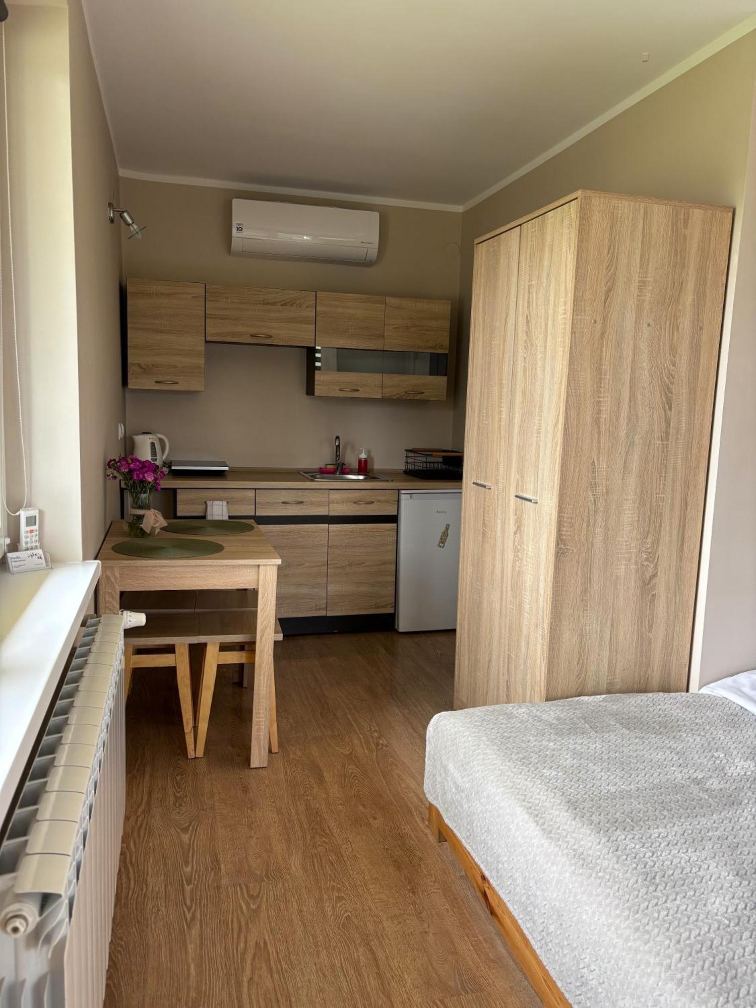 Ferienwohnung Azalia Zator Exterior foto